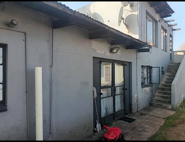4 BEDROOM HOUSE FOR SALE IN FLORIDA